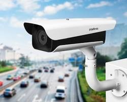 Câmera IP com Inteligência Artificial Embarcada. LPR